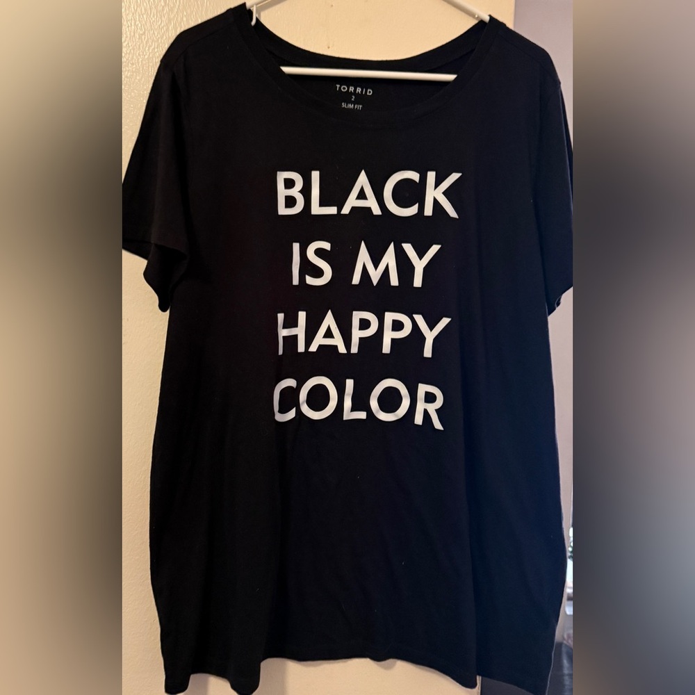 TORRID size 2x Black Graphic T-Shirt